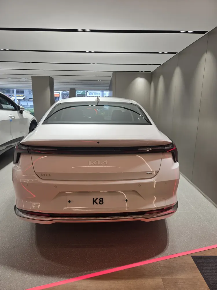 K8 실차 사진